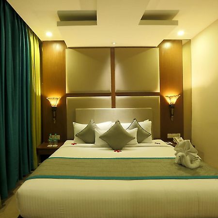 ניו דלהי Hotel Prithvi Palace Igi Airport Delhi מראה חיצוני תמונה