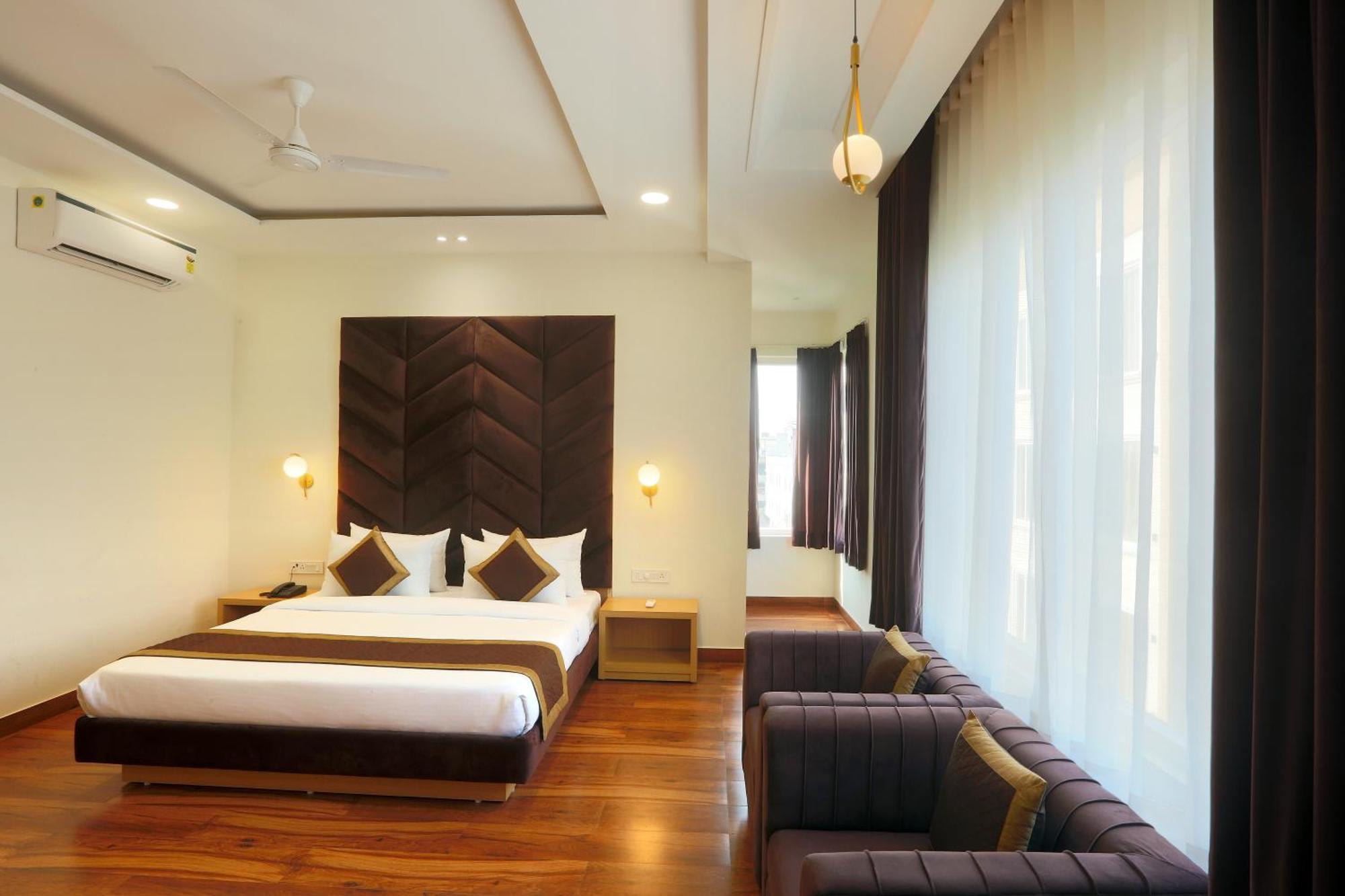 ניו דלהי Hotel Prithvi Palace Igi Airport Delhi מראה חיצוני תמונה