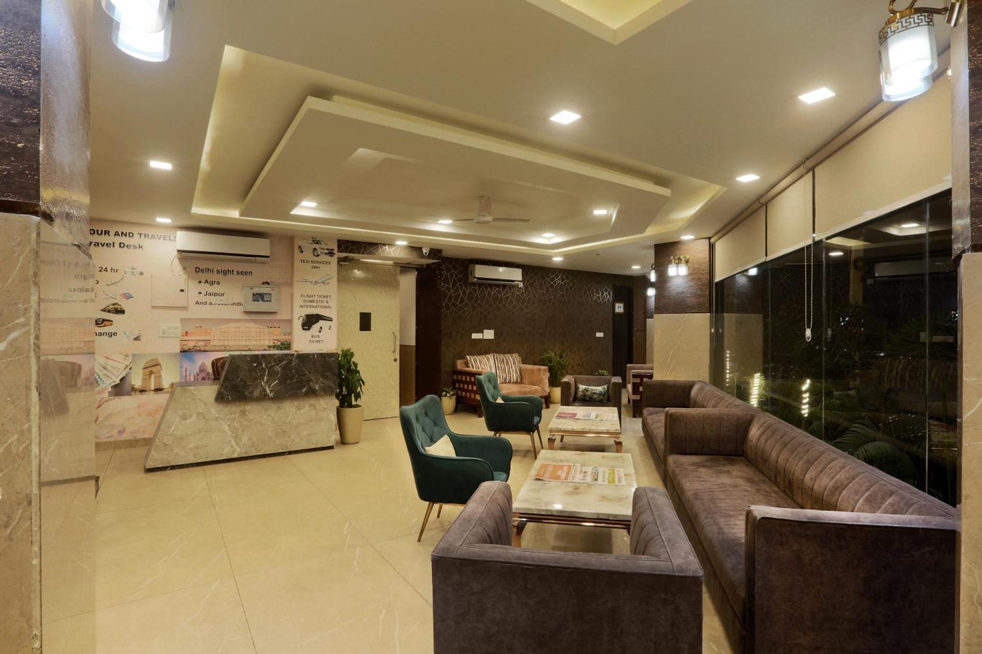 ניו דלהי Hotel Prithvi Palace Igi Airport Delhi מראה חיצוני תמונה