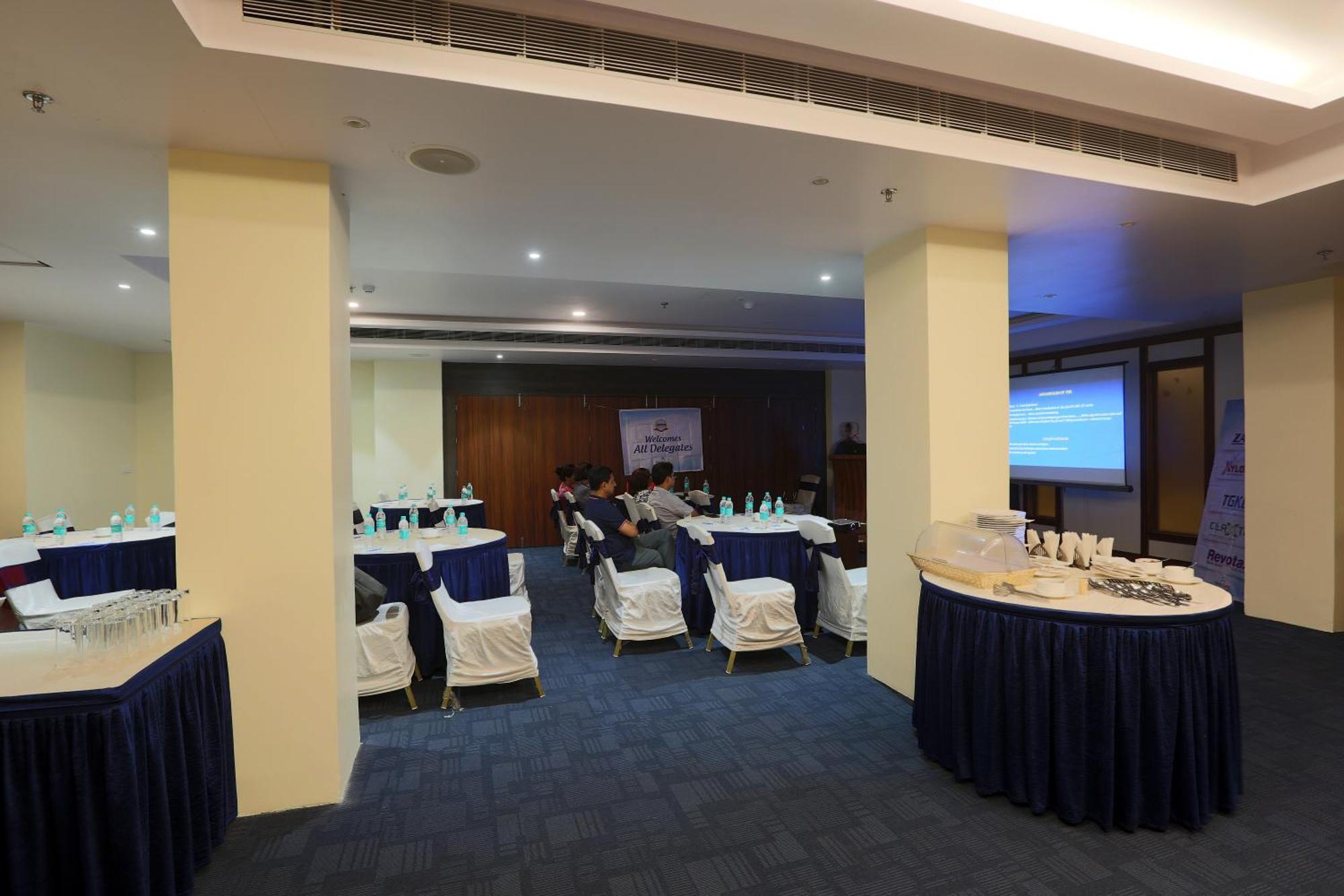 ניו דלהי Hotel Prithvi Palace Igi Airport Delhi מראה חיצוני תמונה