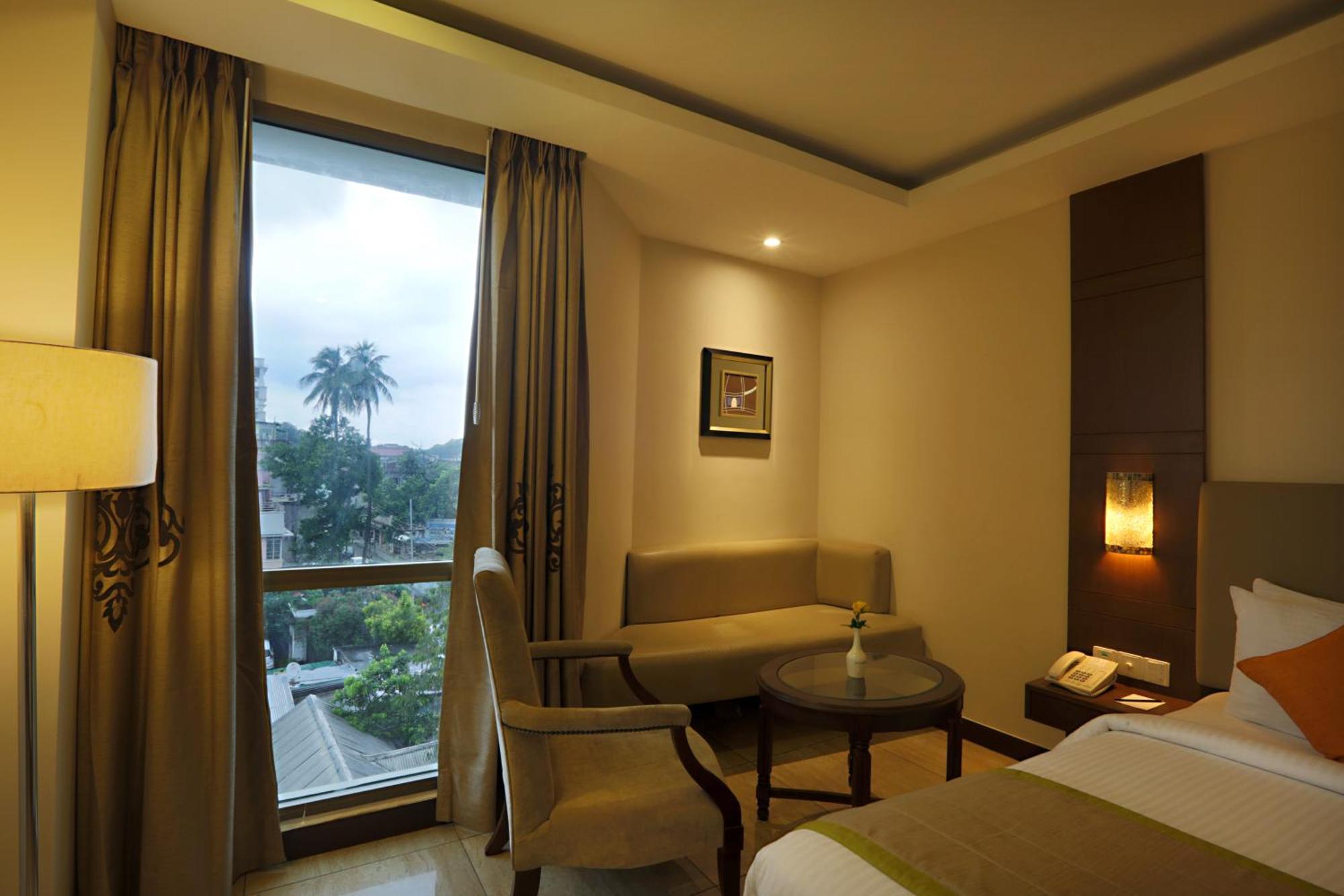 ניו דלהי Hotel Prithvi Palace Igi Airport Delhi מראה חיצוני תמונה