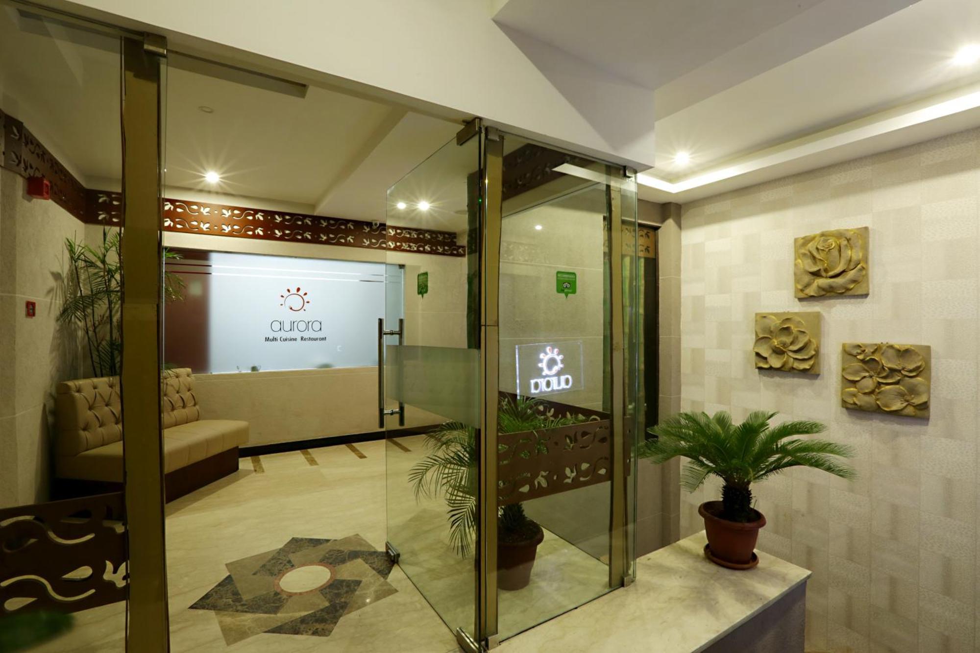 ניו דלהי Hotel Prithvi Palace Igi Airport Delhi מראה חיצוני תמונה