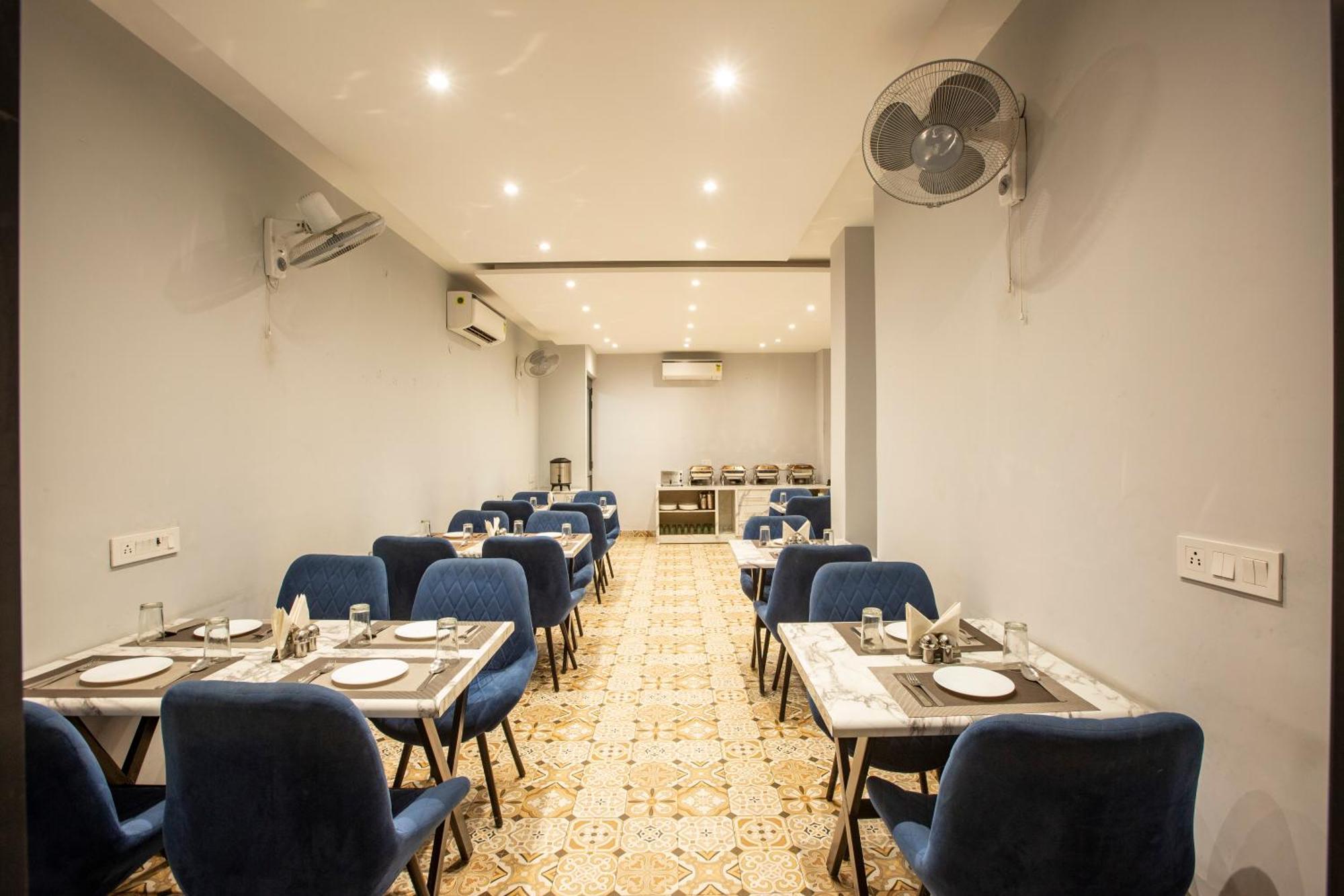 ניו דלהי Hotel Prithvi Palace Igi Airport Delhi מראה חיצוני תמונה
